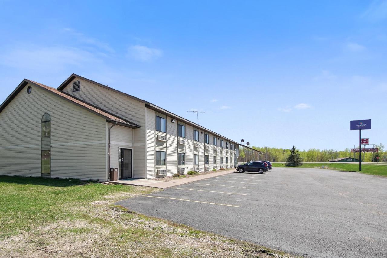Americas Quality Inn & Suites - Finlayson Экстерьер фото